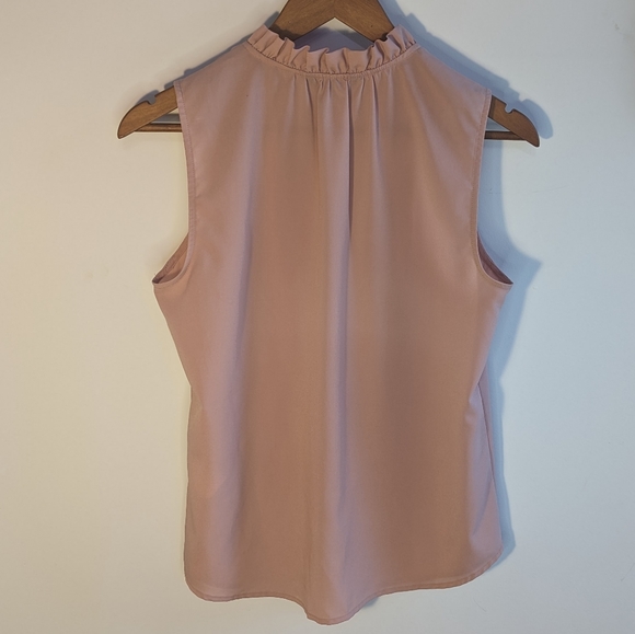 Rose Sleeveless Blouse with Ruffle Collar - Picture 2 of 4